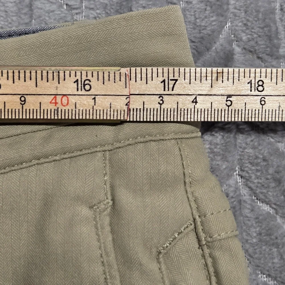 Nike Tiger‎ Woods Collection Practice Mens 33 Khaki Golf Shorts Herringbone